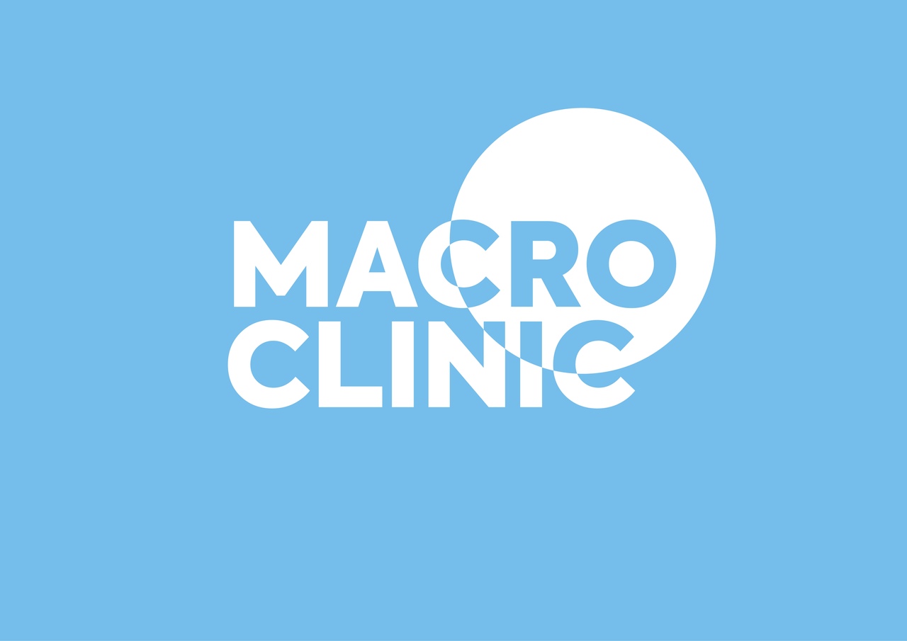 MacroClinic — логотип