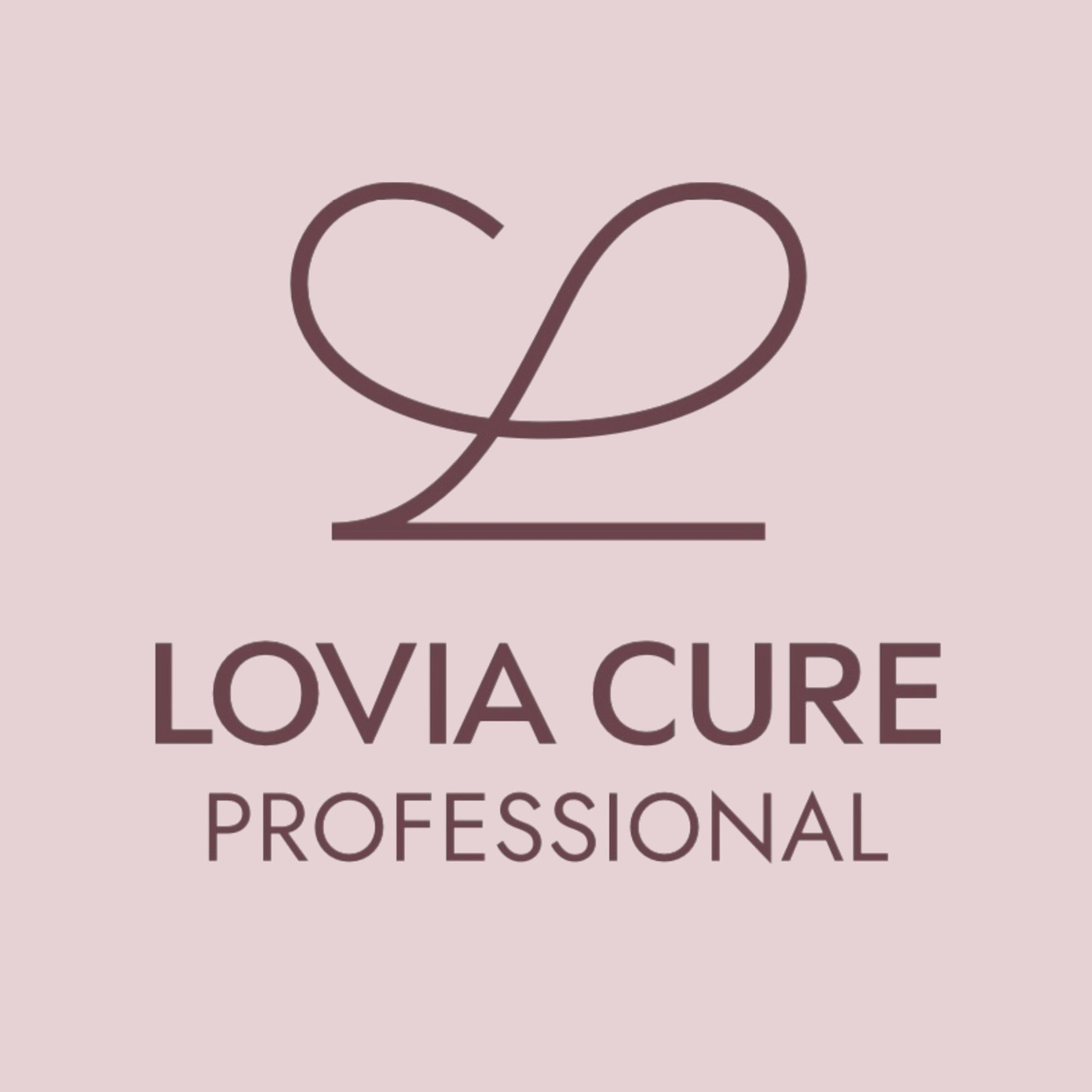 Lovia Cure — логотип