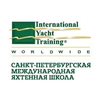 Петербургская Международная Яхтенная Школа — логотип